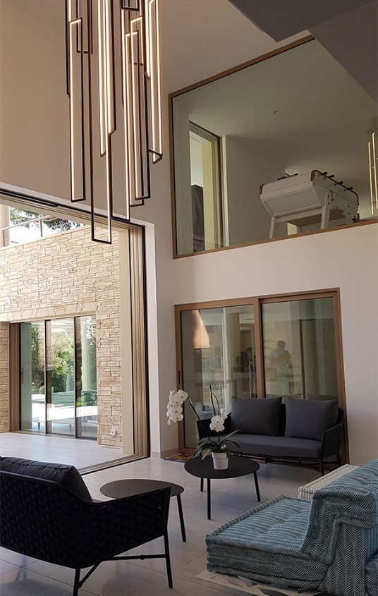 Intérieur d’une villa à Balaruc réalisé par L2G, agence d’architecte dans l’Hérault